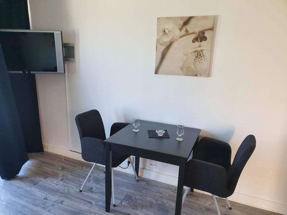 Hotell Dalsland Ed Ngoại thất bức ảnh